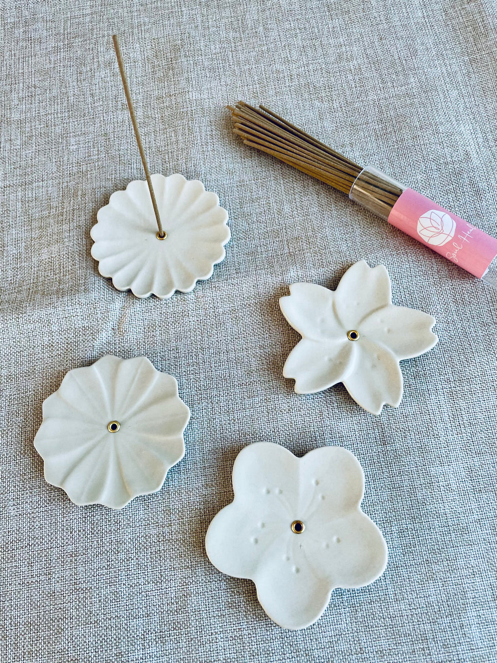 Japanese Style Flower Shaped Incense Stick Holder